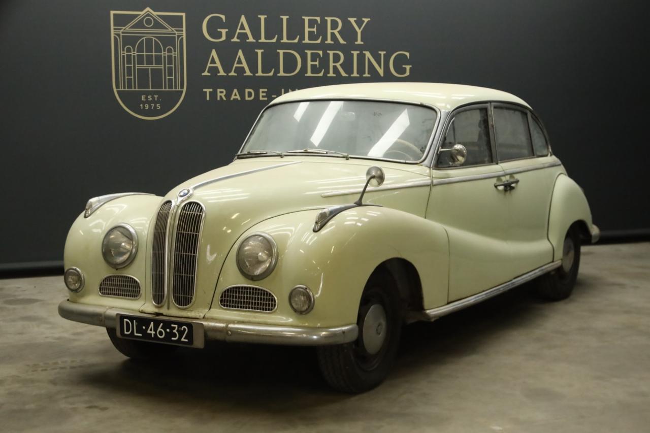 1956 BMW 502 V8 Sedan &ldquo;Barockengel&rdquo; Trade-in-car