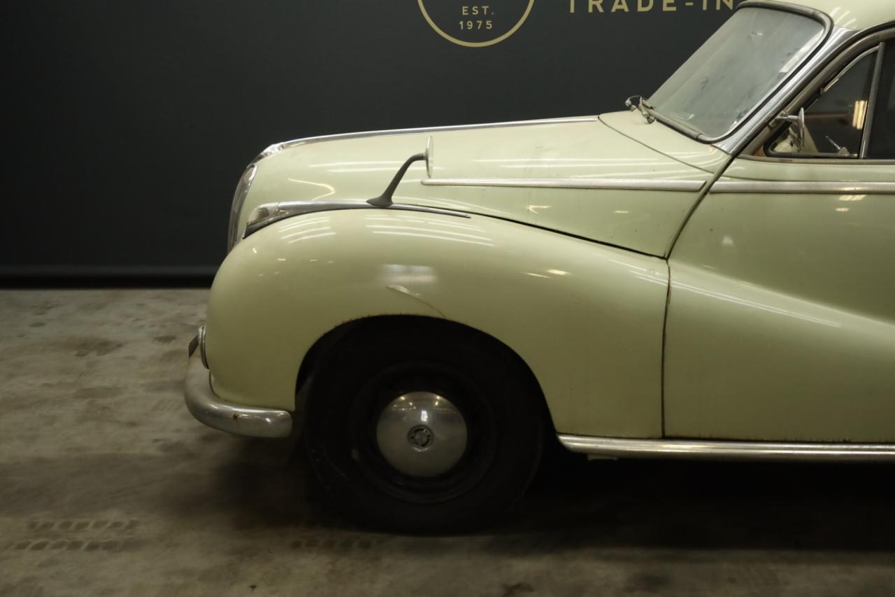 1956 BMW 502 V8 Sedan &ldquo;Barockengel&rdquo; Trade-in-car