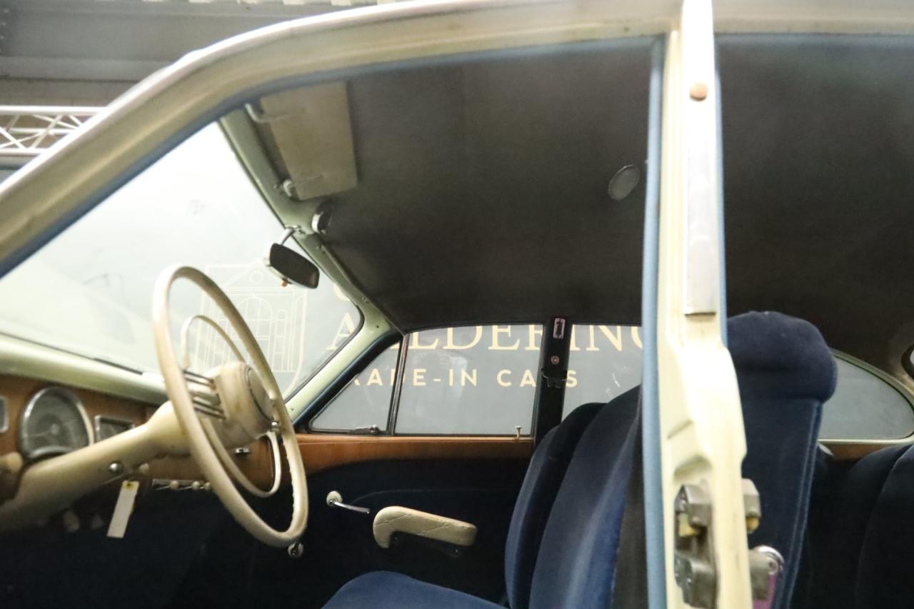 1956 BMW 502 V8 Sedan &ldquo;Barockengel&rdquo; Trade-in-car