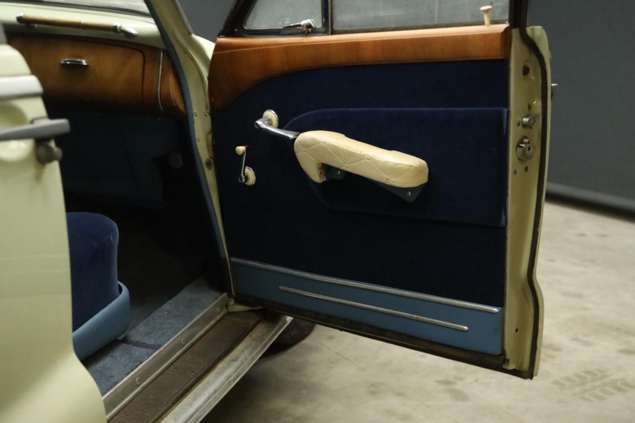 1956 BMW 502 V8 Sedan &ldquo;Barockengel&rdquo; Trade-in-car