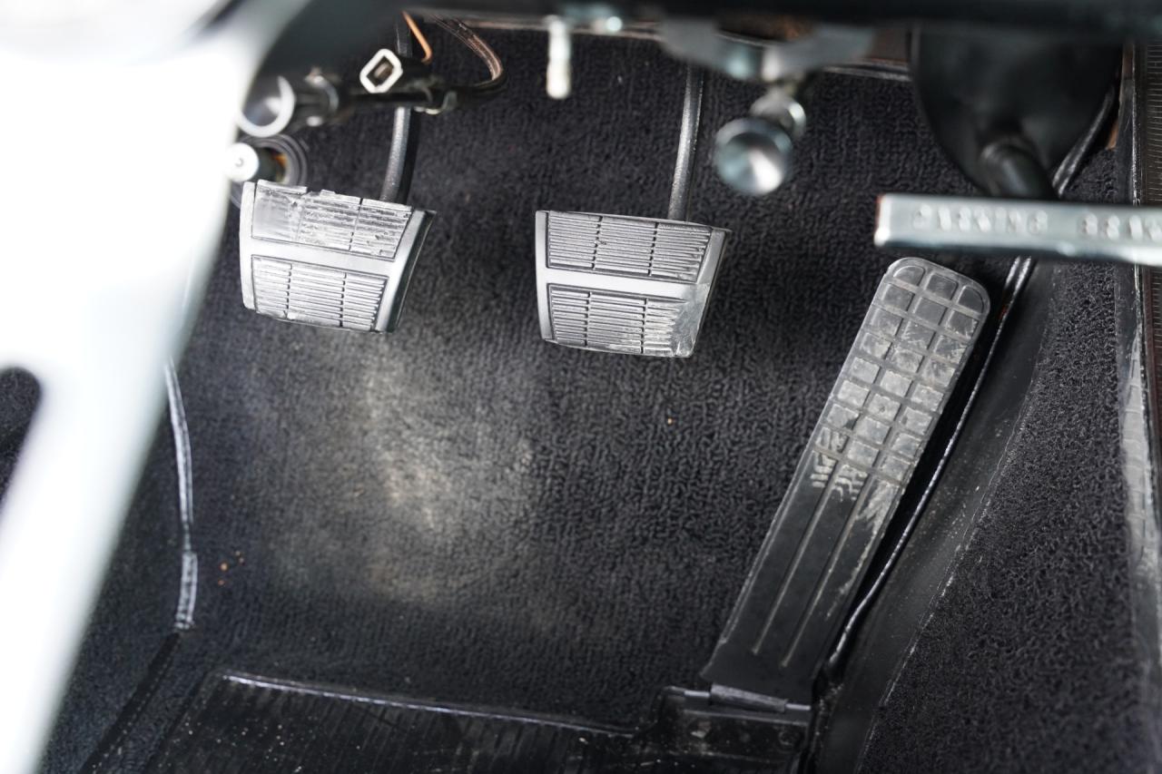 1963 Corvette C2 Sting Ray Split Window