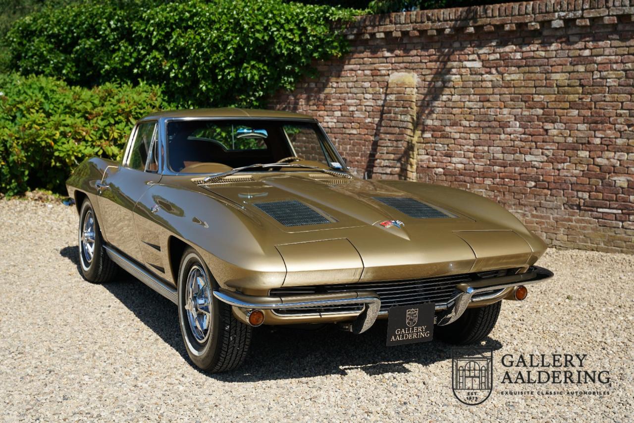 1963 Corvette C2 Sting Ray Split Window