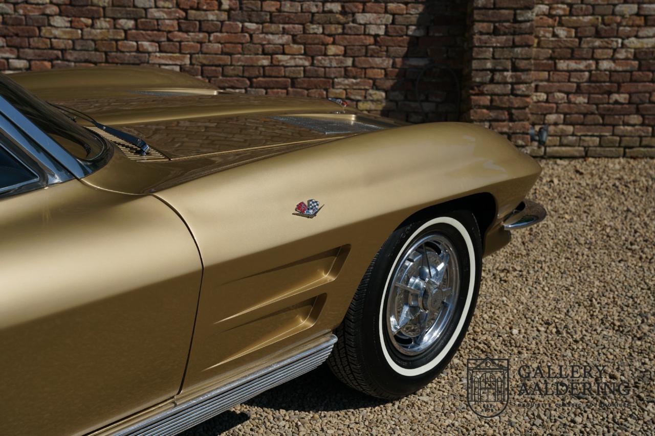 1963 Corvette C2 Sting Ray Split Window