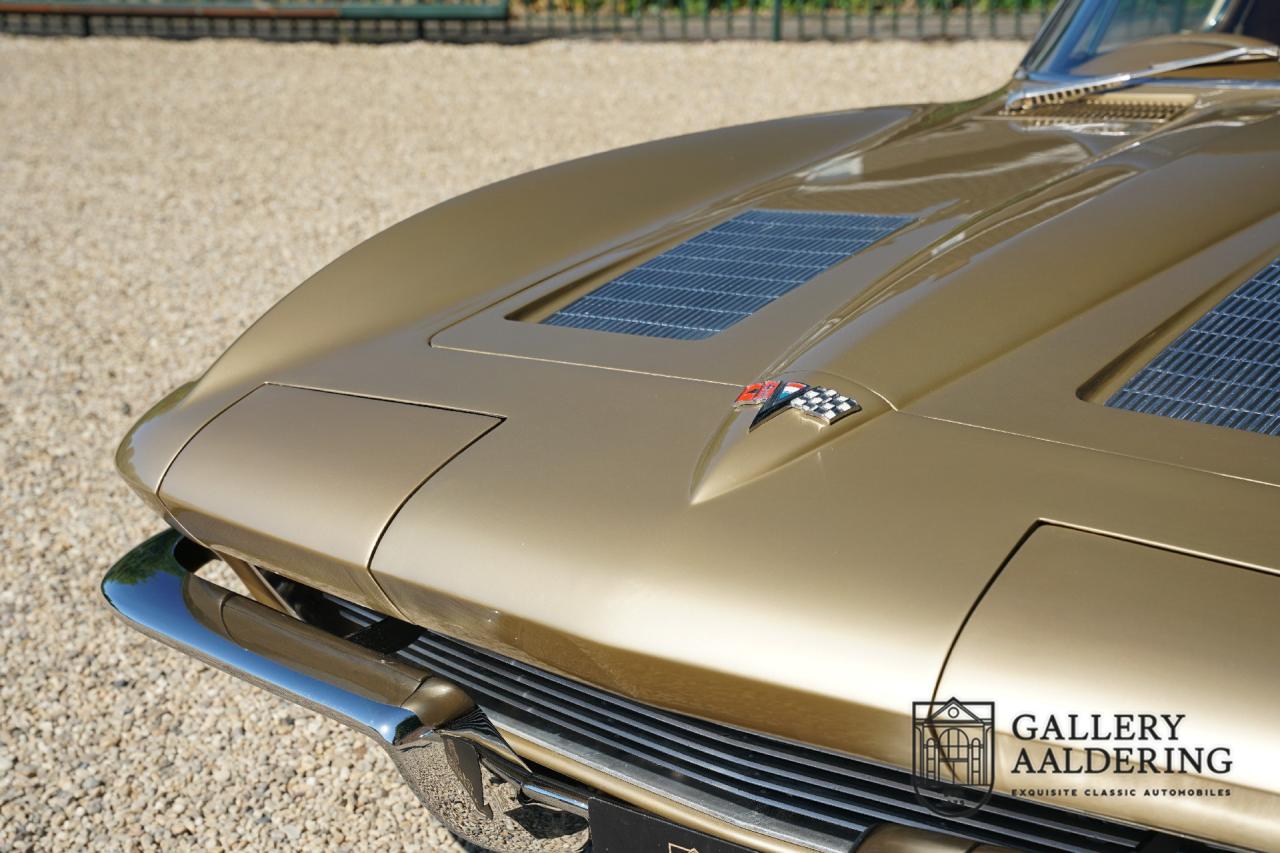 1963 Corvette C2 Sting Ray Split Window