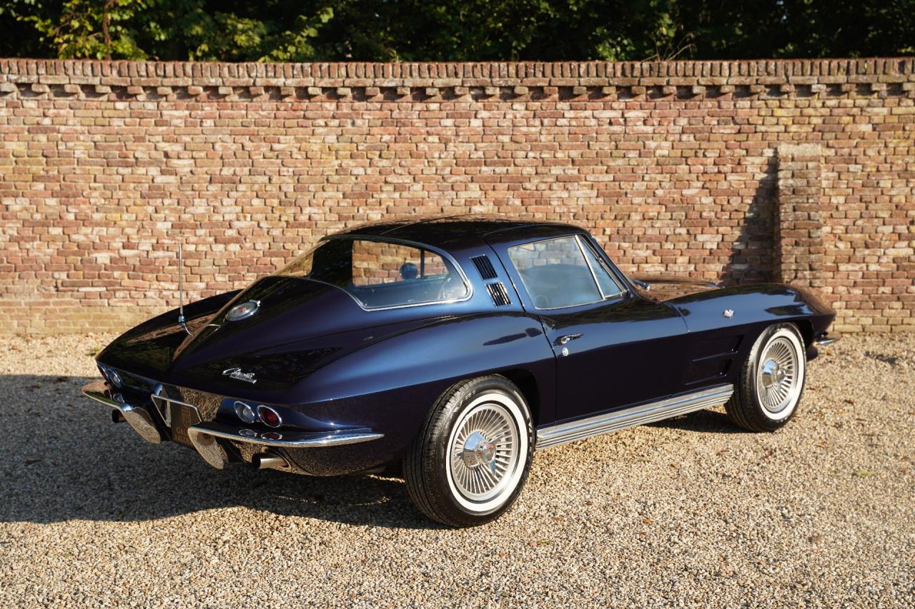 1964 Corvette C2 Sting Ray Coup&eacute;