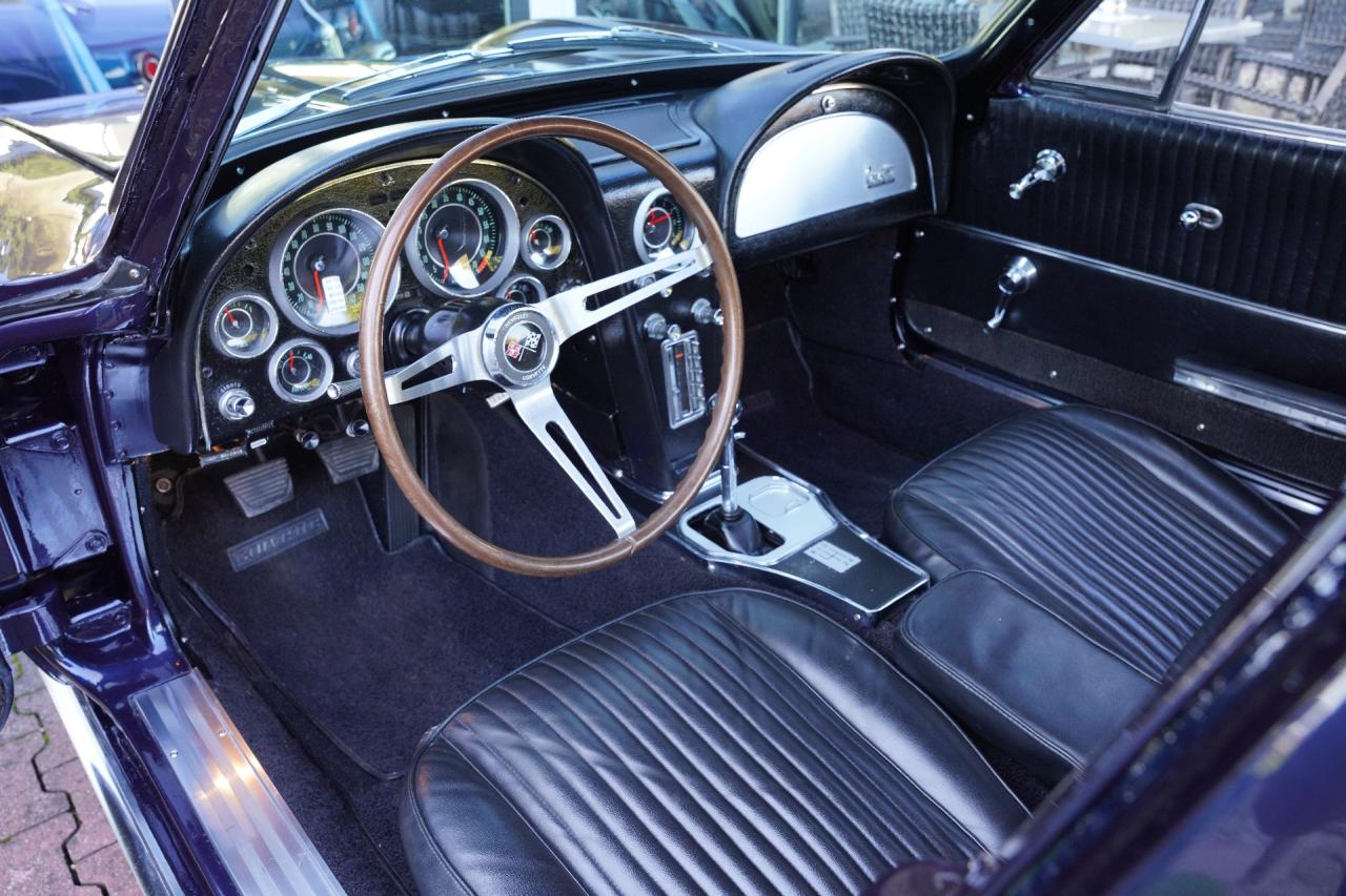 1964 Corvette C2 Sting Ray Coup&eacute;