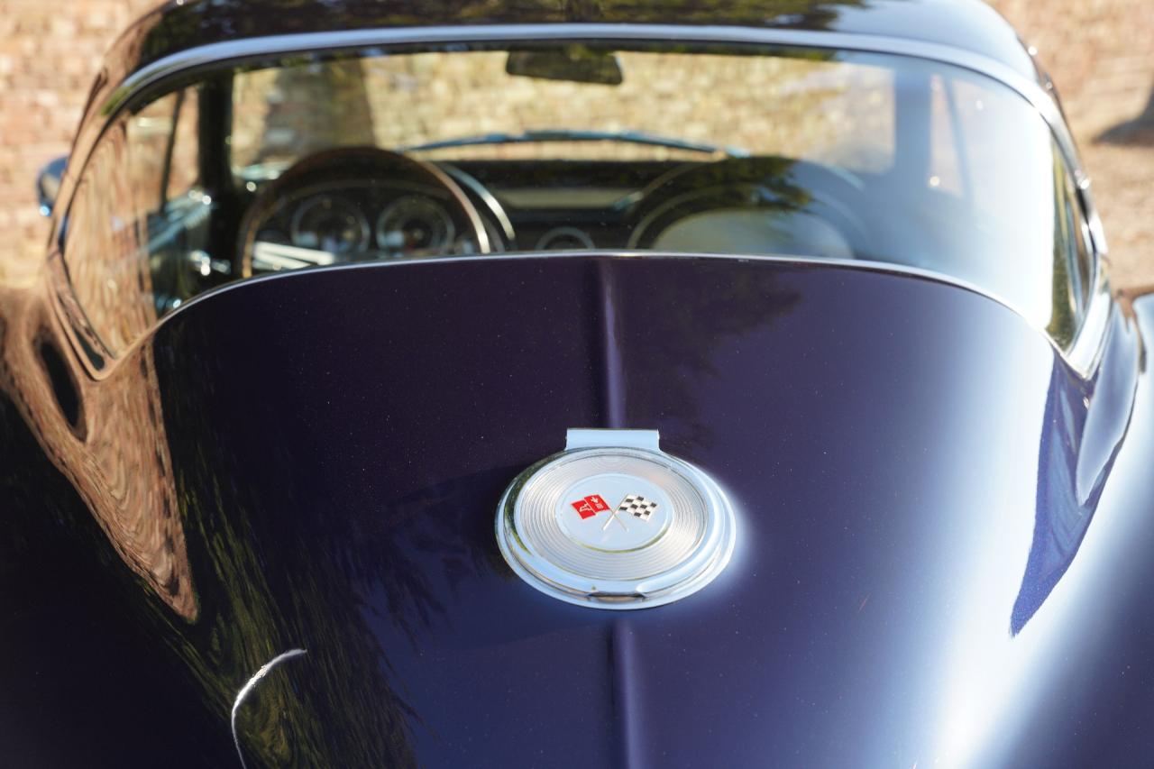 1964 Corvette C2 Sting Ray Coup&eacute;