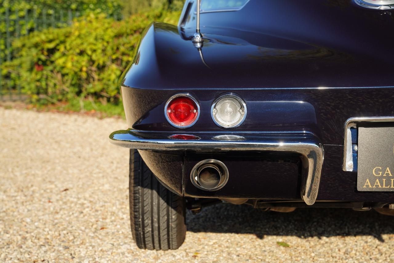 1964 Corvette C2 Sting Ray Coup&eacute;