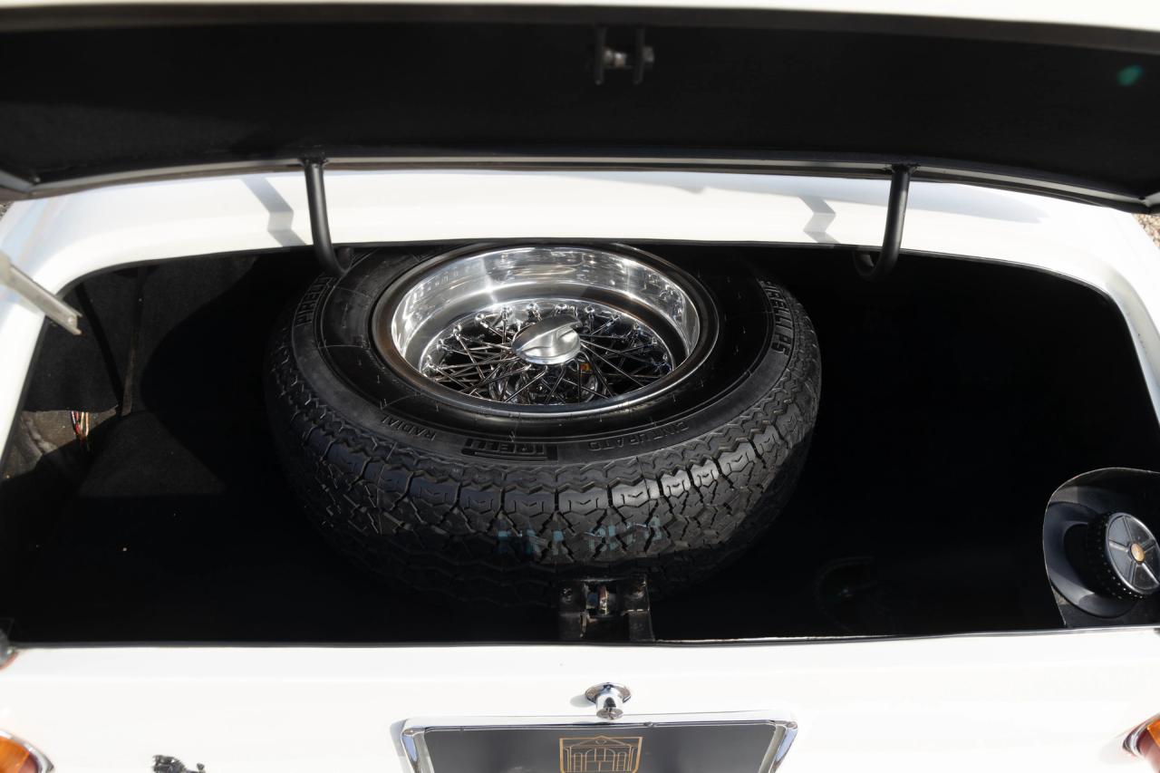 1964 Ferrari 250 GT Berlinetta Lusso &ldquo;Avorio over Red&rdquo;