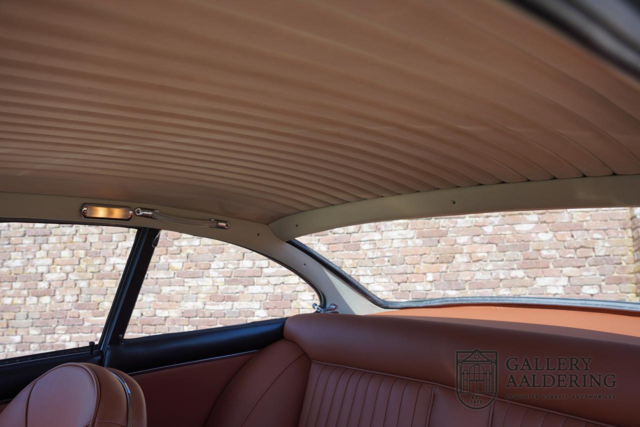 1965 Ferrari 330 GT 2+2 Coupe Interim