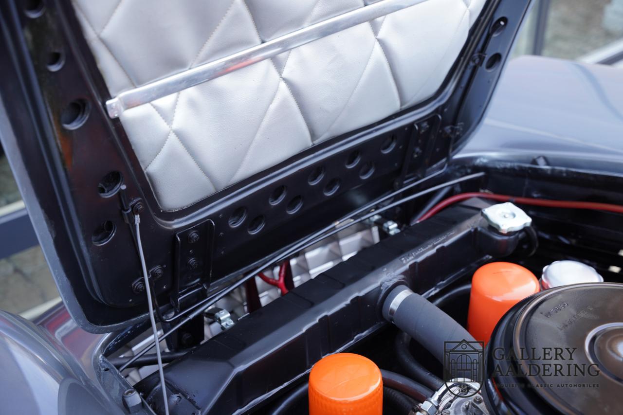 1965 Ferrari 330 GT 2+2 Coupe Interim