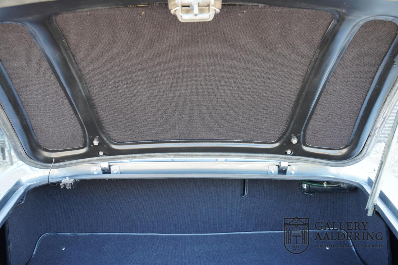 1965 Ferrari 330 GT 2+2 Coupe Interim