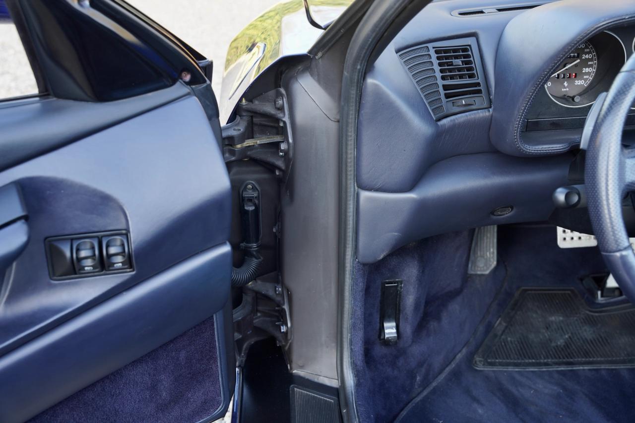 2000 Ferrari F355 Spider F1 &ldquo;15.000 kilometers&rdquo;