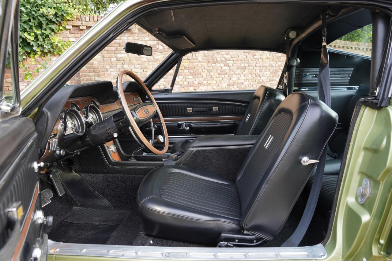 1968 Ford Mustang Shelby GT350 Fastback