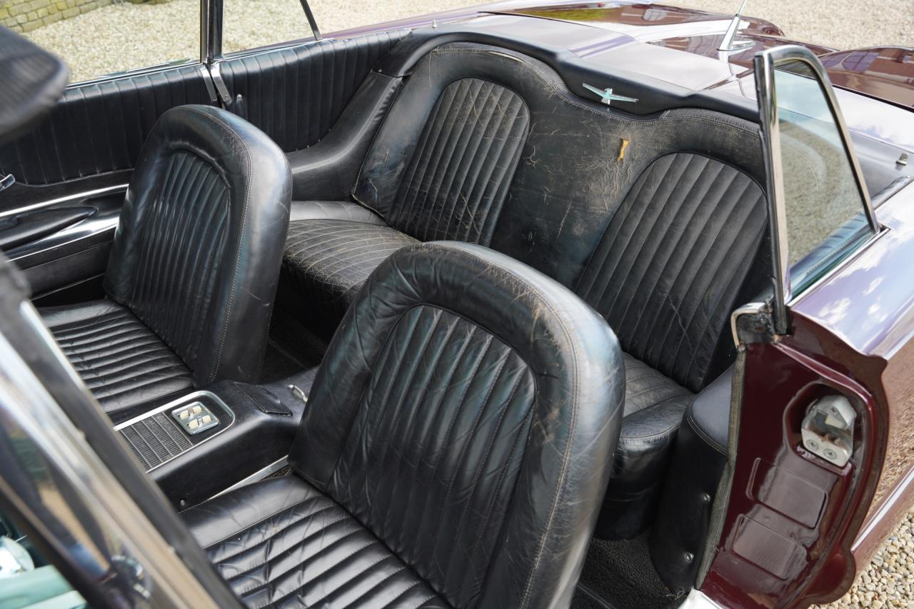 1960 Ford Thunderbird Convertible V8 352 ci