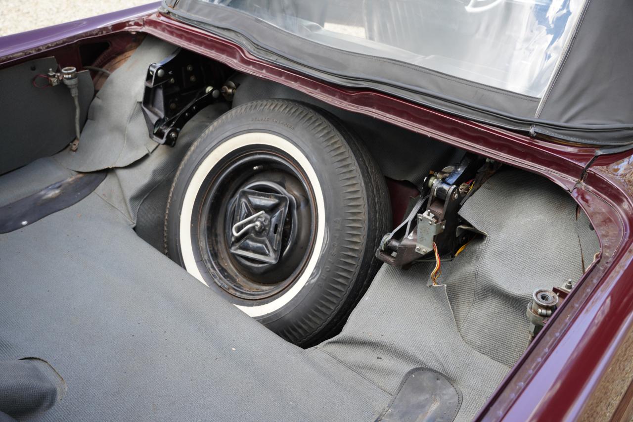 1960 Ford Thunderbird Convertible V8 352 ci