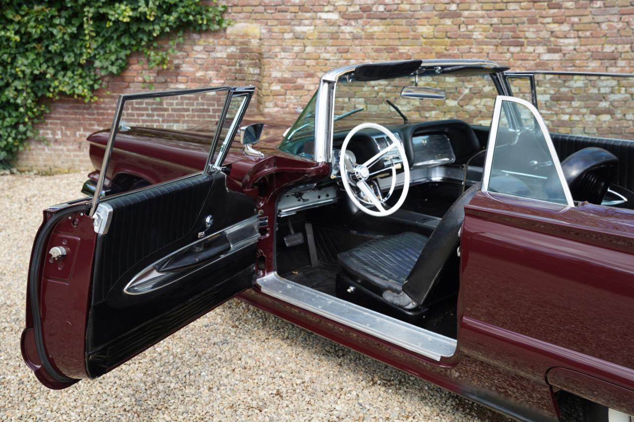 1960 Ford Thunderbird Convertible V8 352 ci