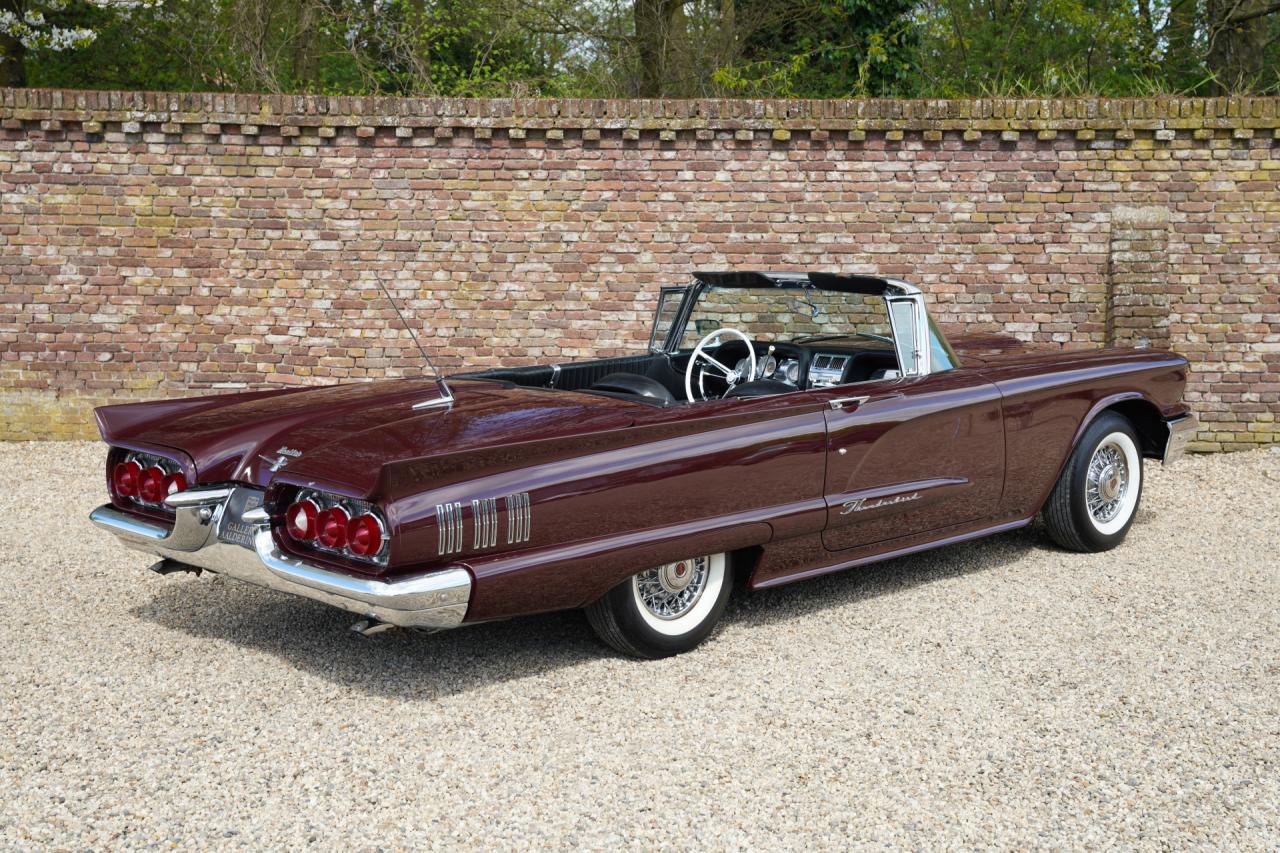 1960 Ford Thunderbird Convertible V8 352 ci
