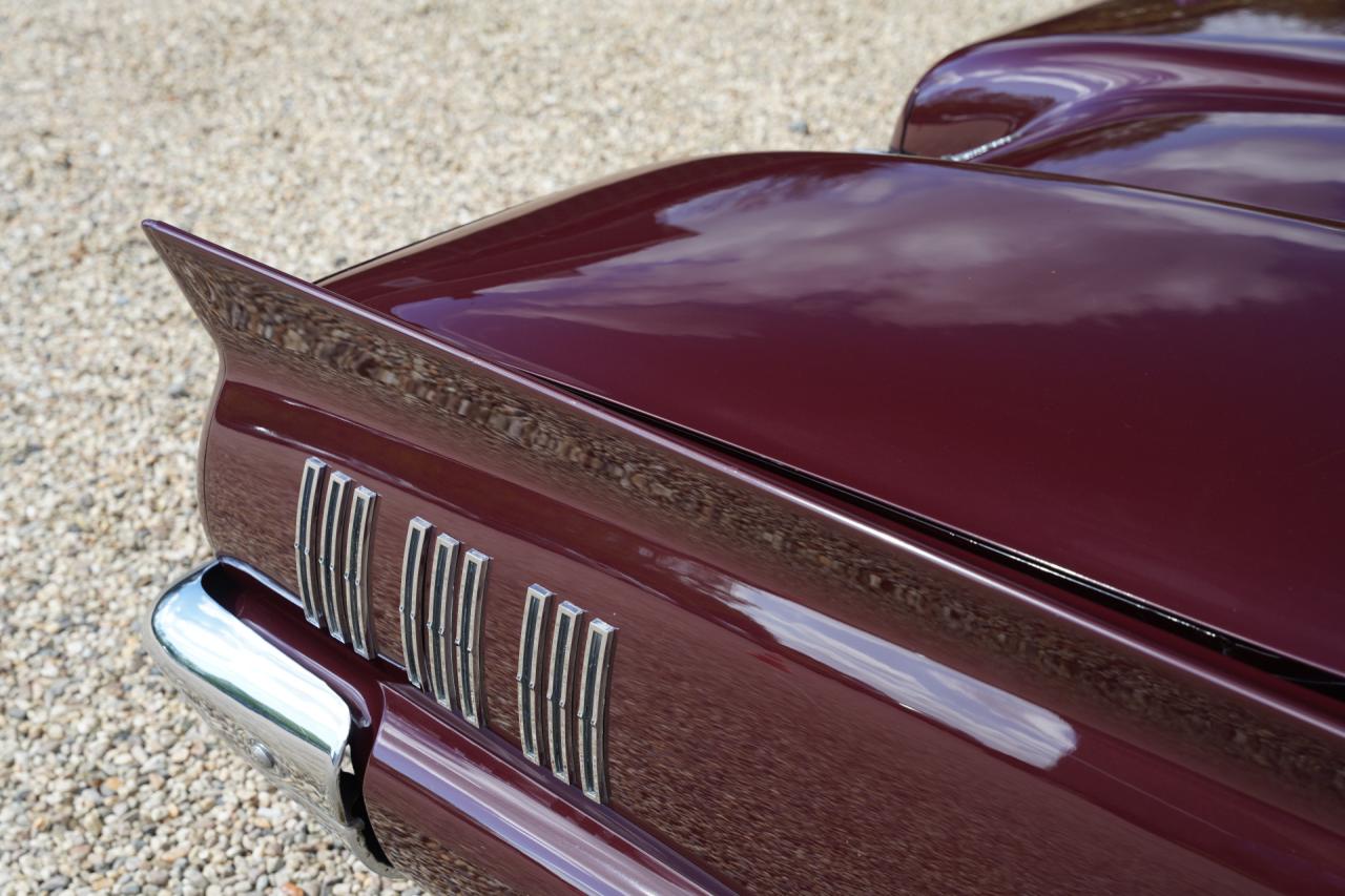 1960 Ford Thunderbird Convertible V8 352 ci