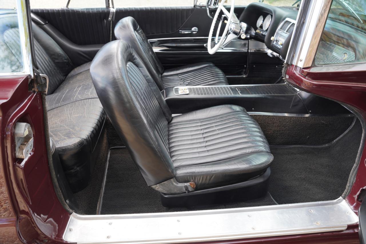 1960 Ford Thunderbird Convertible V8 352 ci