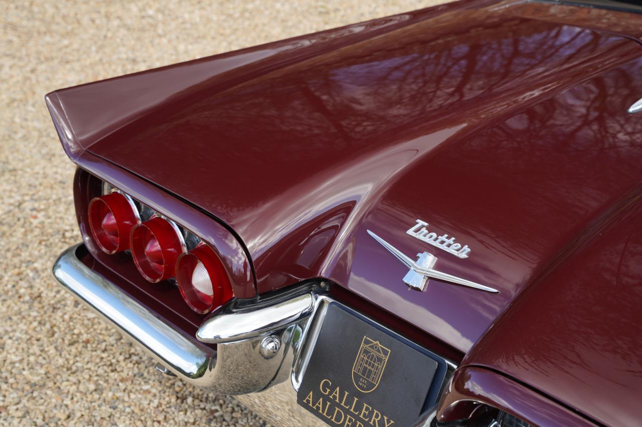 1960 Ford Thunderbird Convertible V8 352 ci