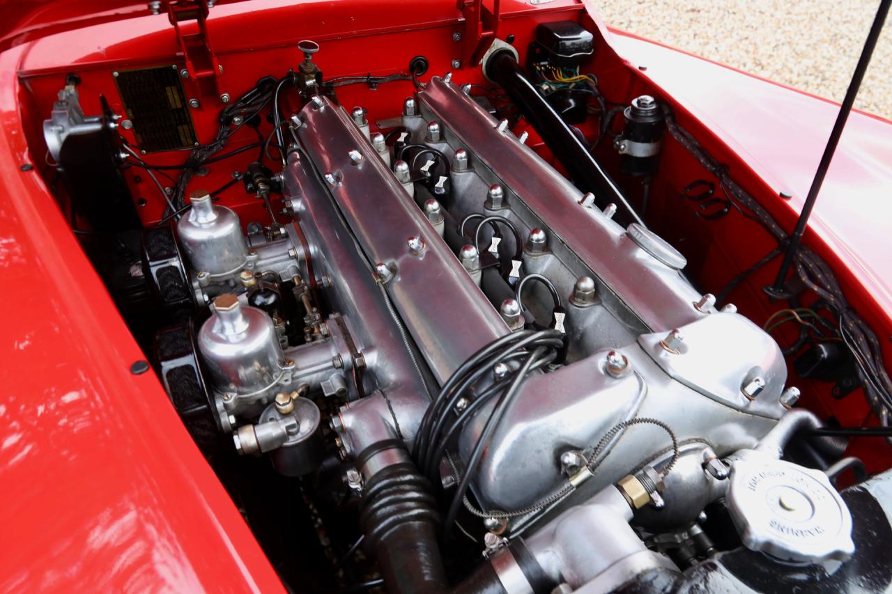 1954 Jaguar XK120 SE OTS &ldquo;Special Equipment&rdquo;