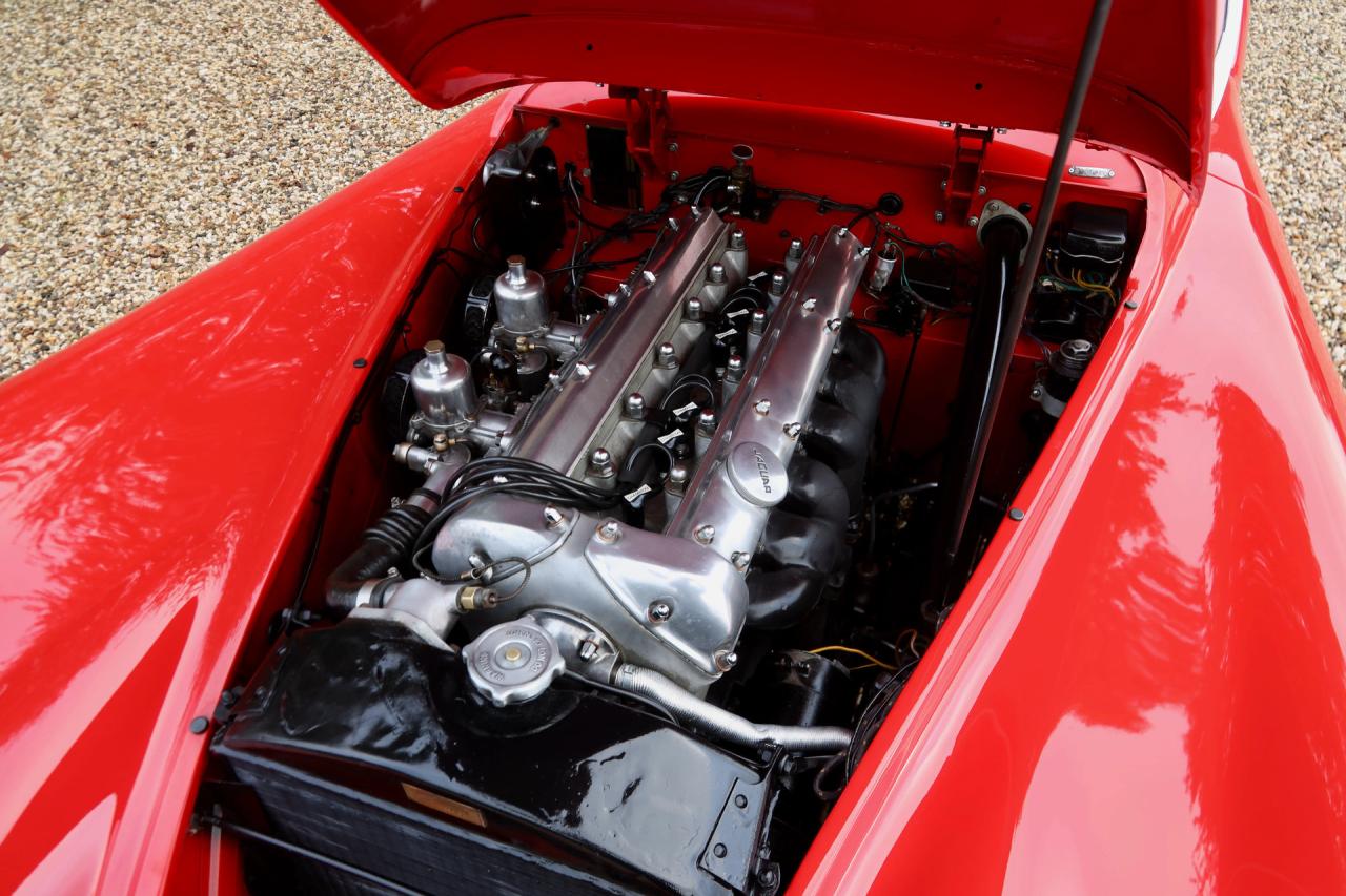 1954 Jaguar XK120 SE OTS &ldquo;Special Equipment&rdquo;