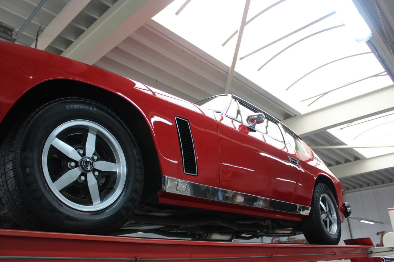 1976 Jensen Interceptor III