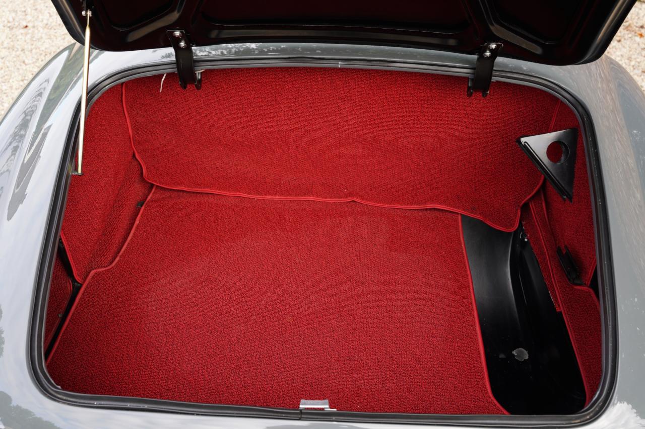 1957 Mercedes - Benz 190 SL Convertible Trade-in-car