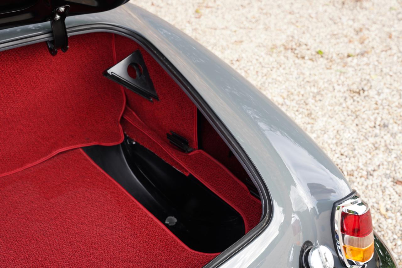 1957 Mercedes - Benz 190 SL Convertible Trade-in-car