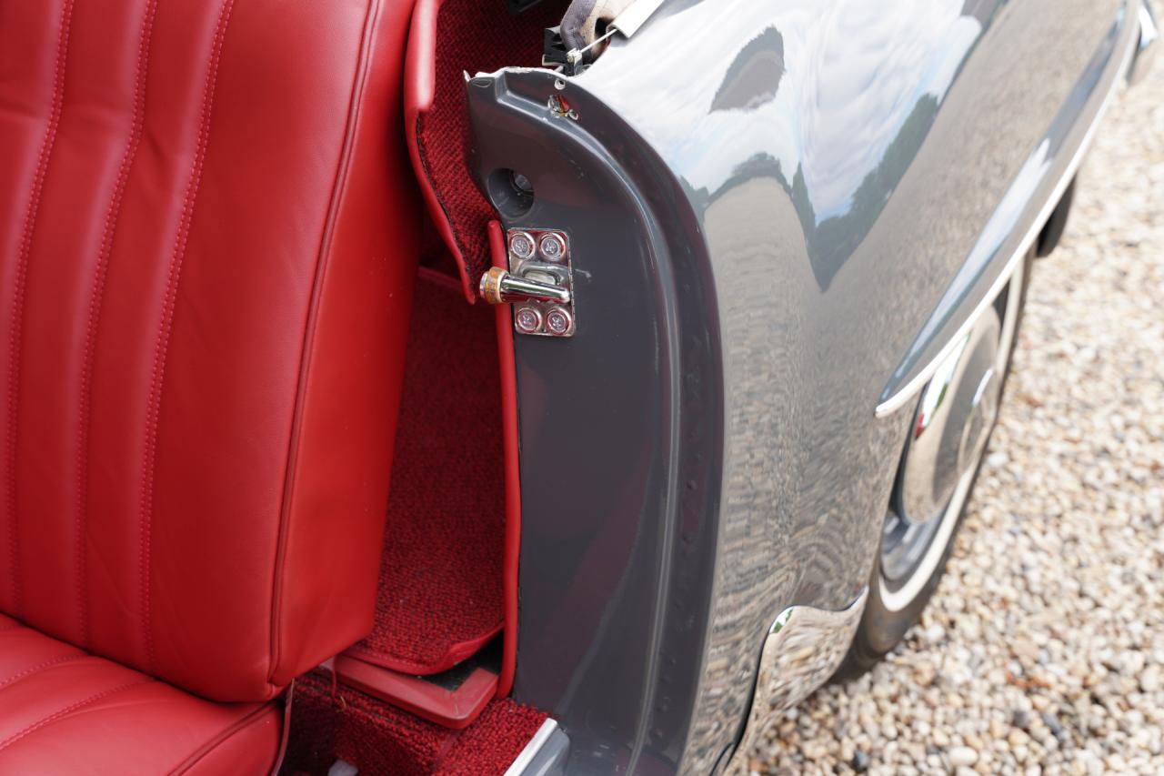 1957 Mercedes - Benz 190 SL Convertible Trade-in-car
