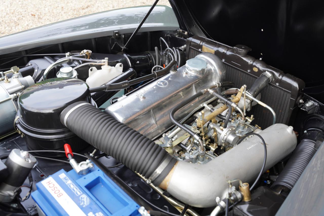1957 Mercedes - Benz 190 SL Convertible Trade-in-car