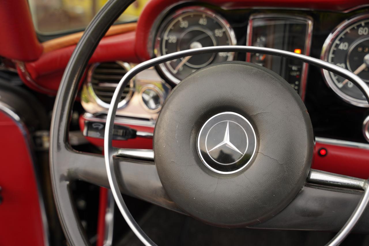 1969 Mercedes - Benz Mercedes Benz 280 SL Pagode &ldquo;Restored&rdquo;