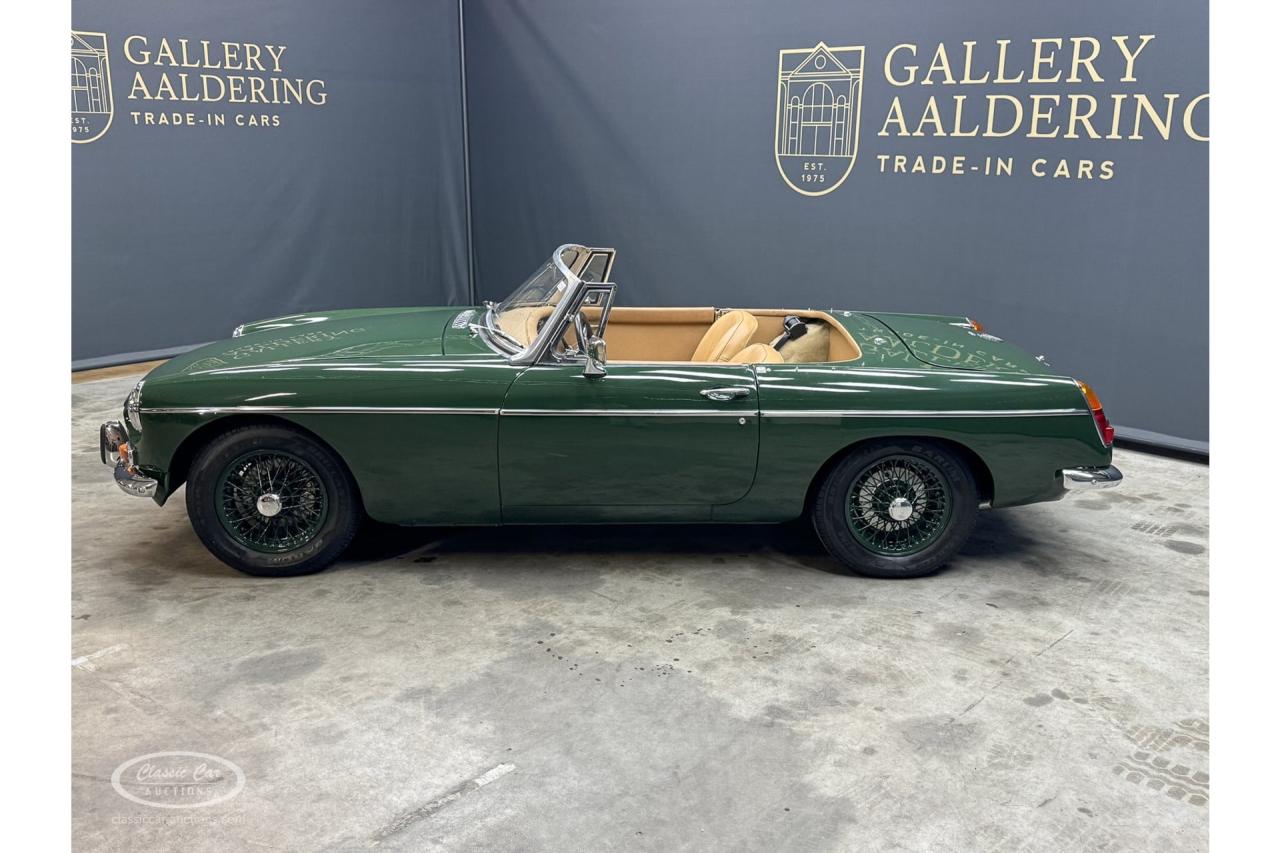 1966 MG B Roadster Trade-in-car