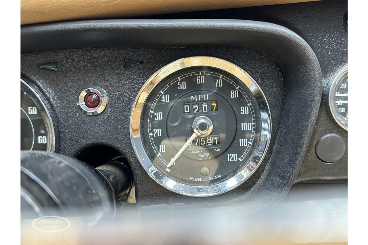 1966 MG B Roadster Trade-in-car