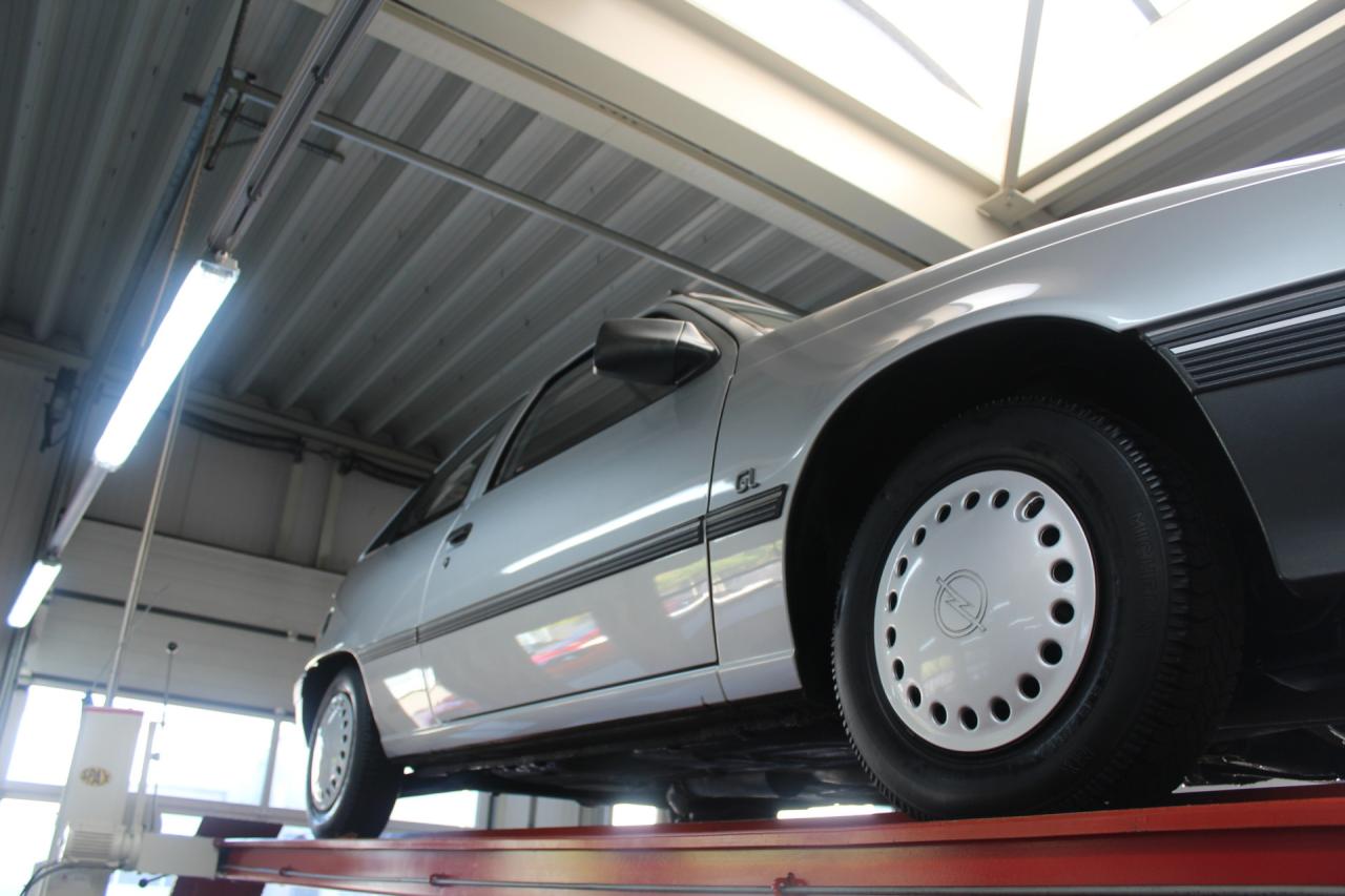 1988 Opel Kadett 1.6 GL &ldquo;36.000 kilometers&rdquo; Trade-in car