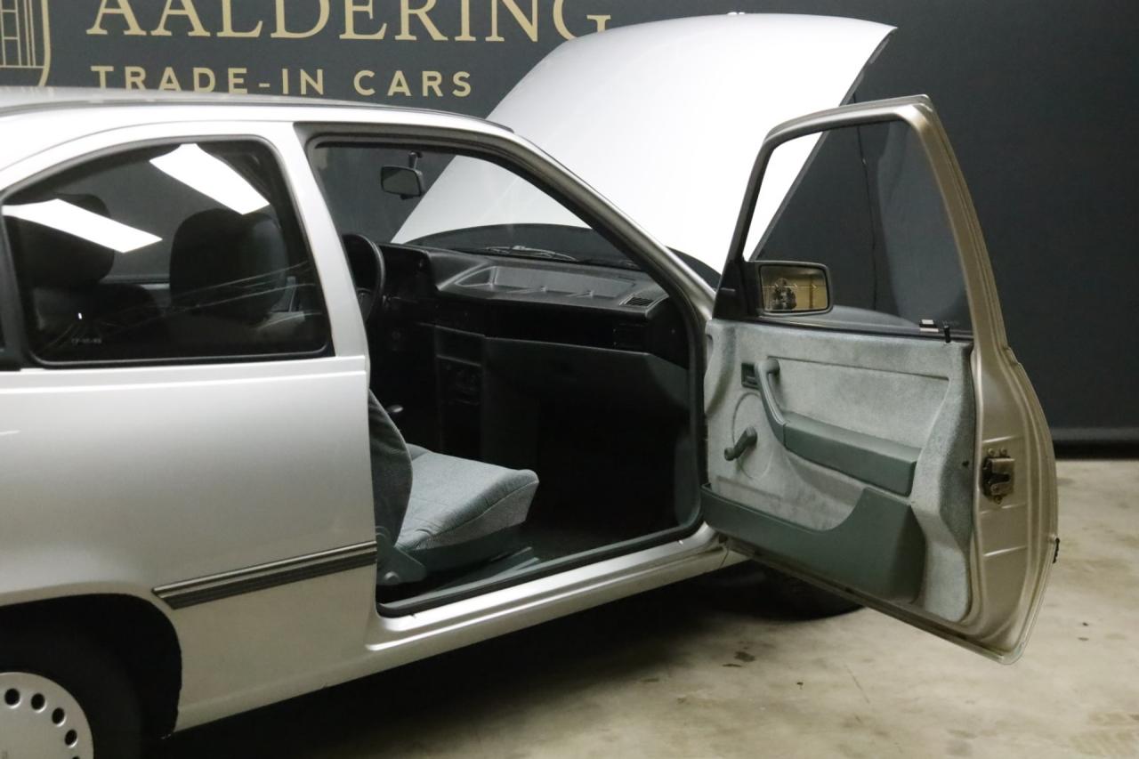 1988 Opel Kadett 1.6 GL &ldquo;36.000 kilometers&rdquo; Trade-in car