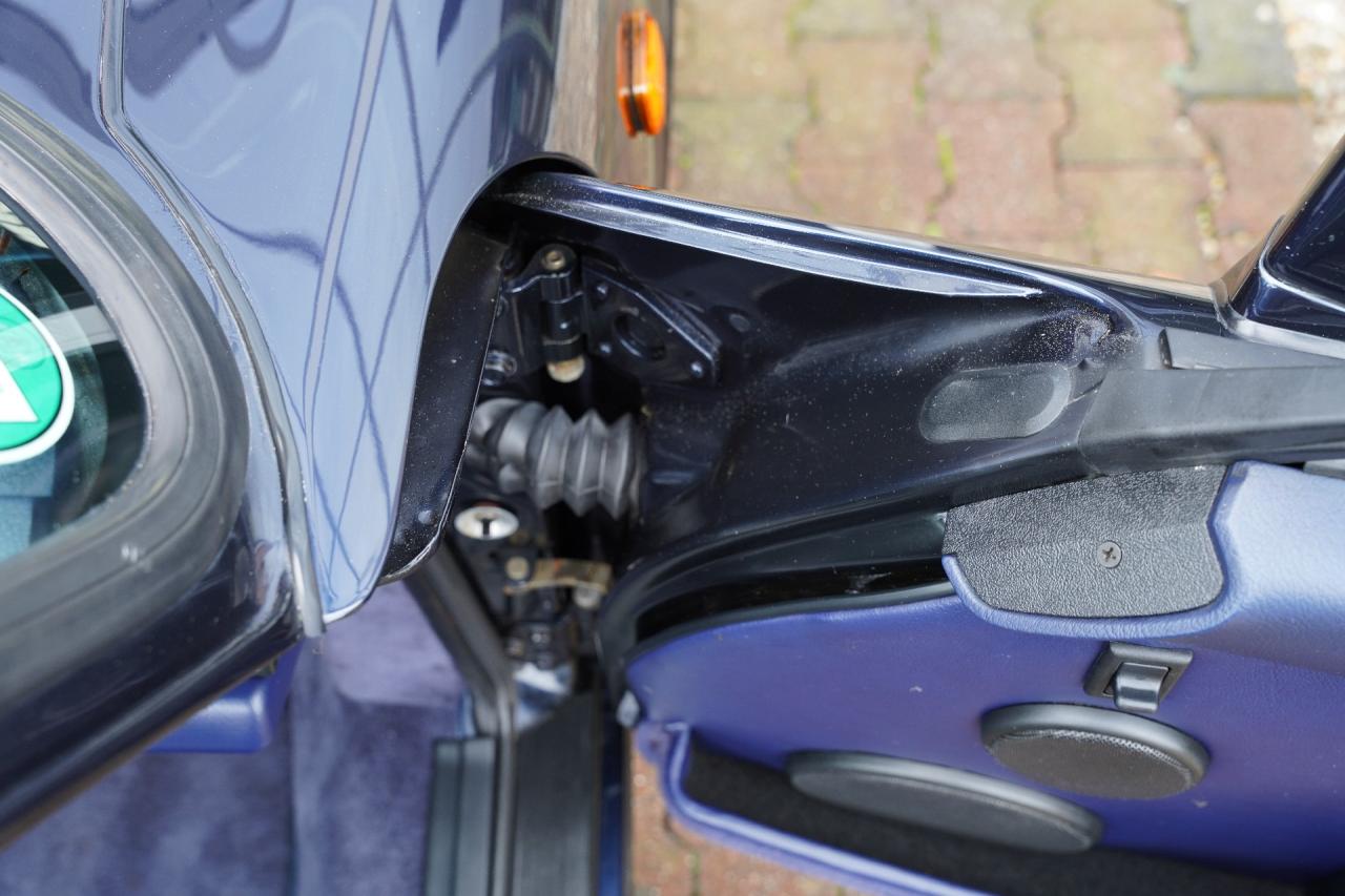 1991 Porsche 964 Carrera 2 Cabriolet &ldquo;Manual geared and rear-wheel drive only&rdquo;