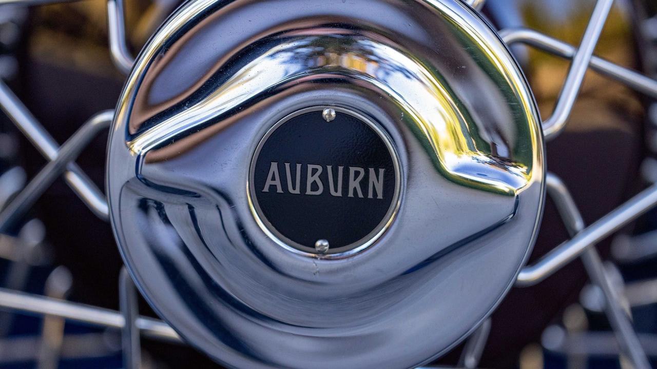 1929 Auburn 8-120 Boattail Speedster