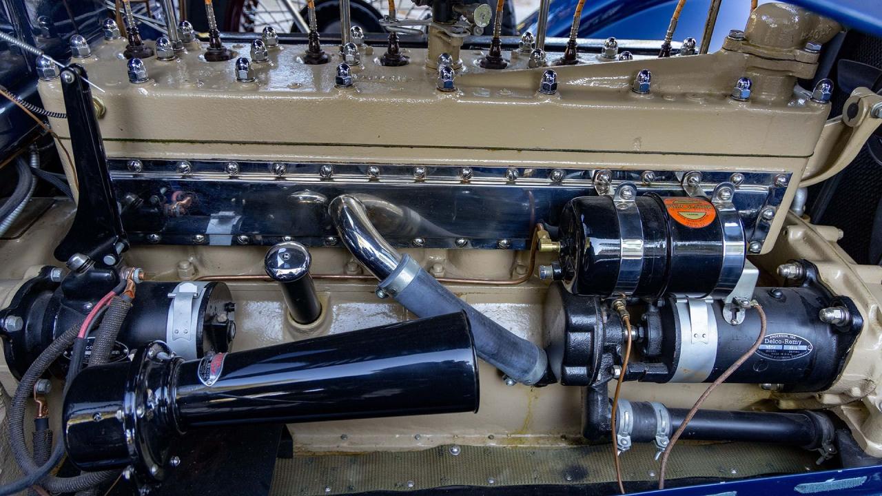 1929 Auburn 8-120 Boattail Speedster