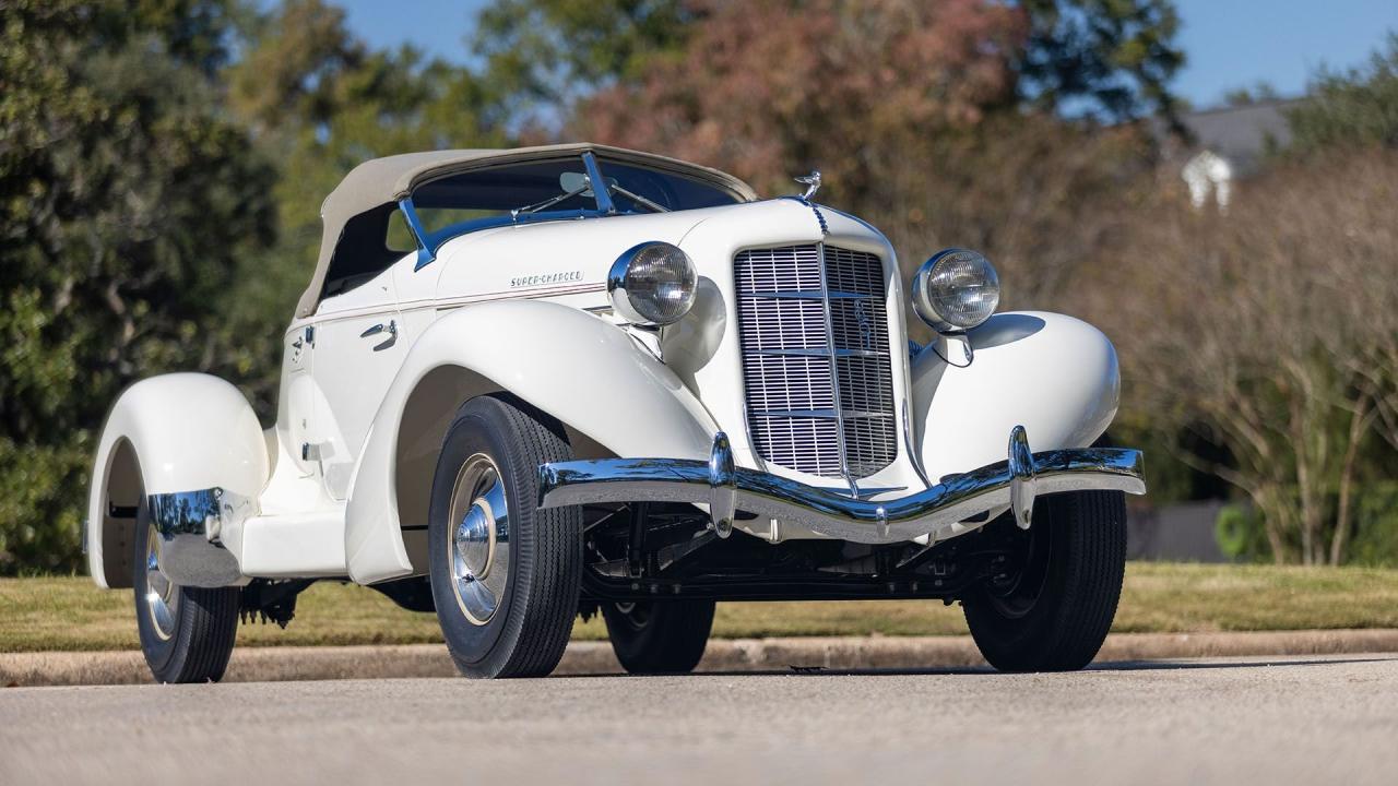 1935 Auburn 851 Super-Charged "Boattail" Speedster
