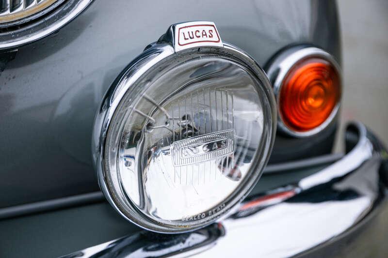 1960 Jaguar XK150 FHC