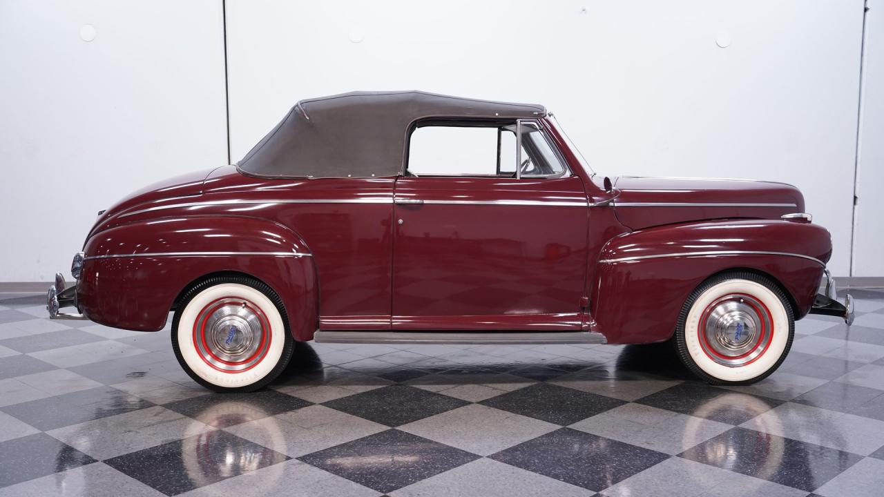 1941 Ford Super Deluxe Convertible