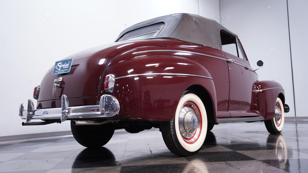 1941 Ford Super Deluxe Convertible