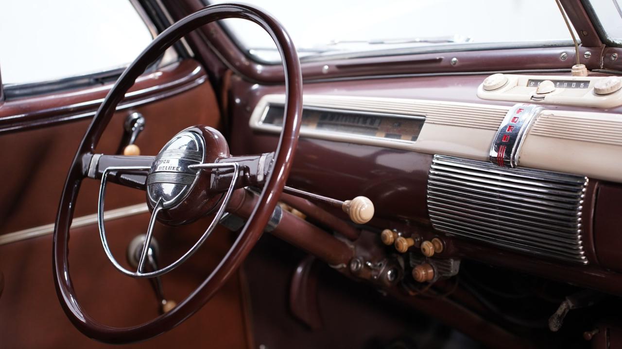 1941 Ford Super Deluxe Convertible
