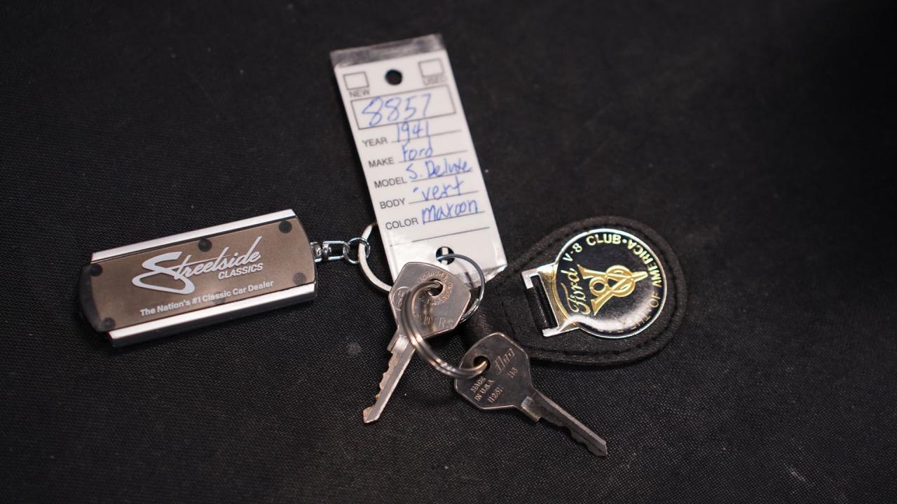 1941 Ford Super Deluxe Convertible