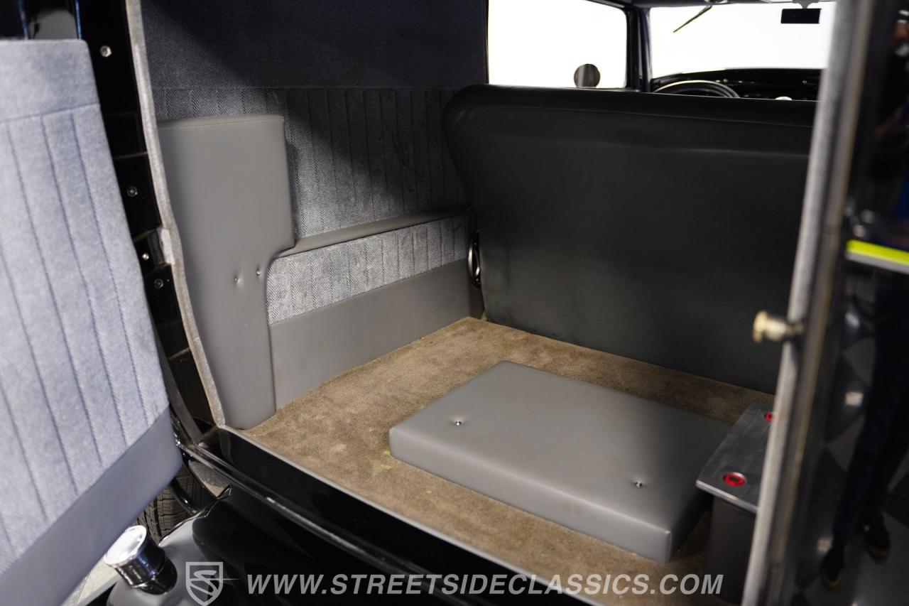 1932 Ford Sedan Delivery