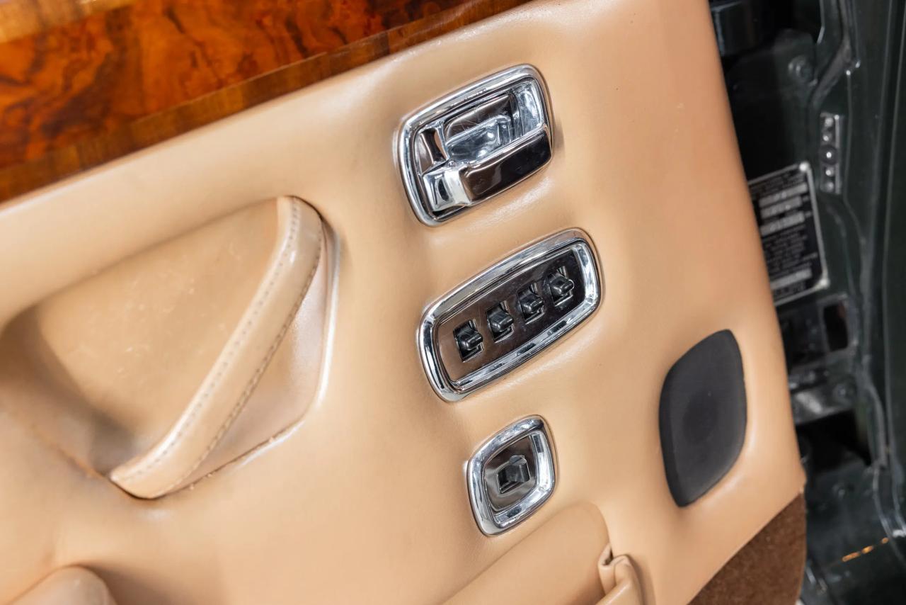 1979 Rolls - Royce Silver Wraith 2