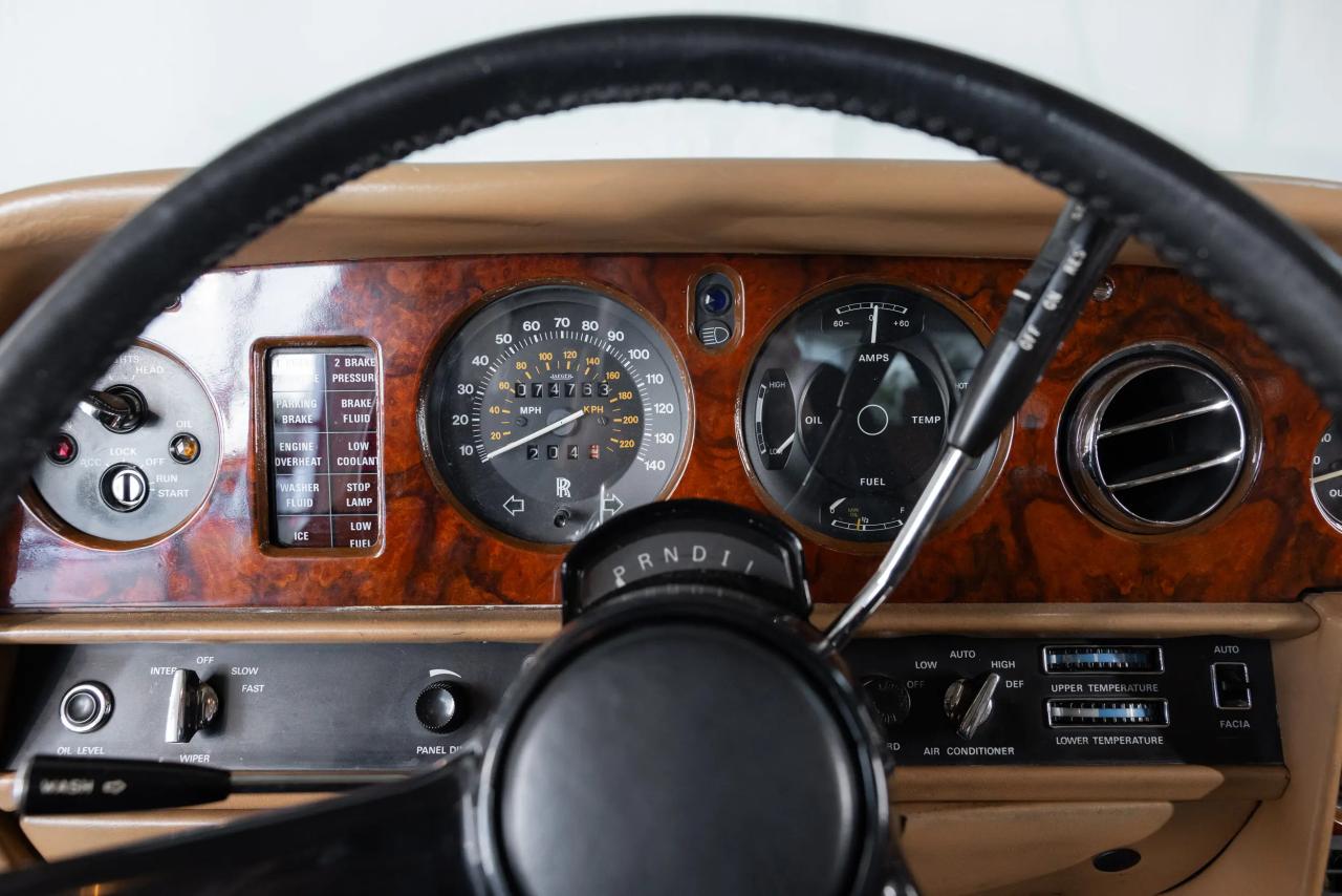 1979 Rolls - Royce Silver Wraith 2