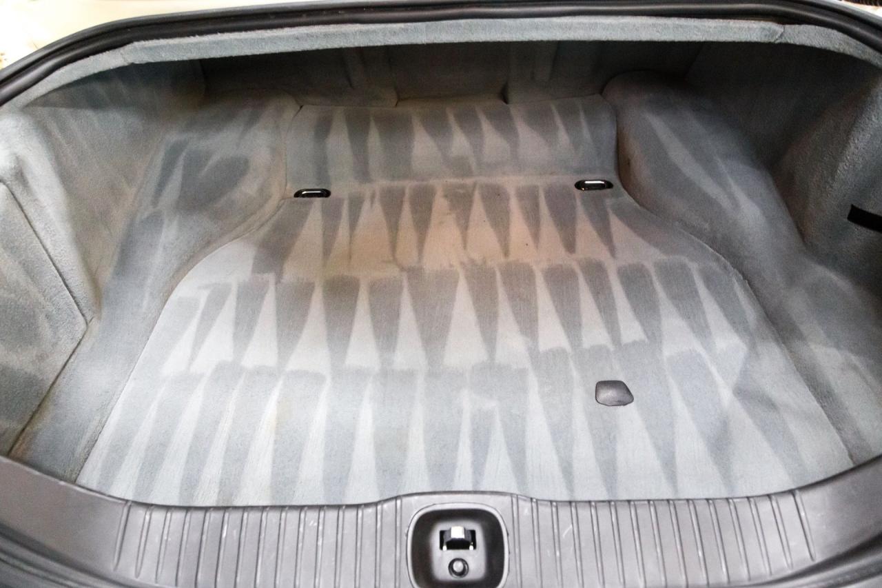 2006 Jaguar 42710 mile XJ6